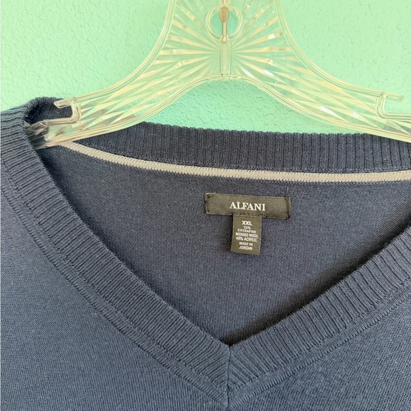 Alfani Lightweight Merino Wool Blend V-Neck Sweater, Navy - Picture 2 of 4